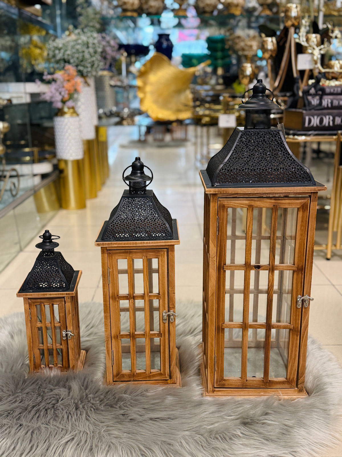 Wood Windows And Charcoal Roof Lantern 3pc