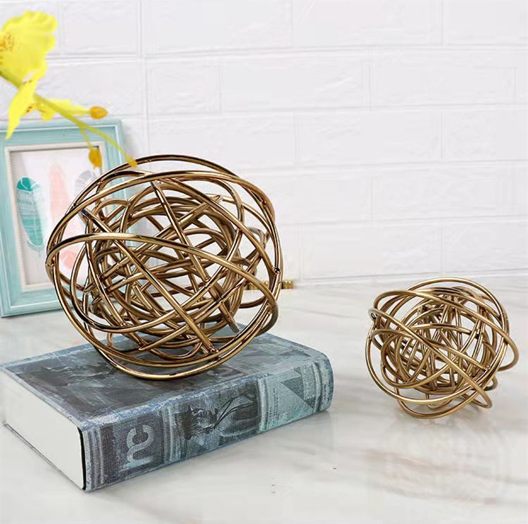 Geometric Wire Ball